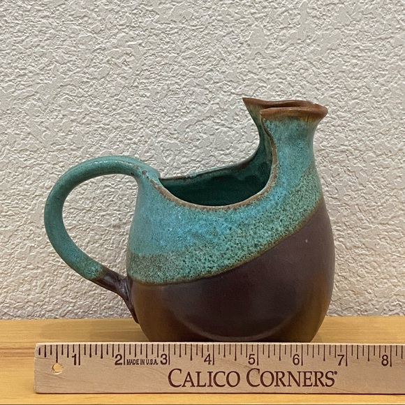 Fabrile Studios Big Bear CA Pottery 6.5”Pitcher Vase - Picture 10 of 15